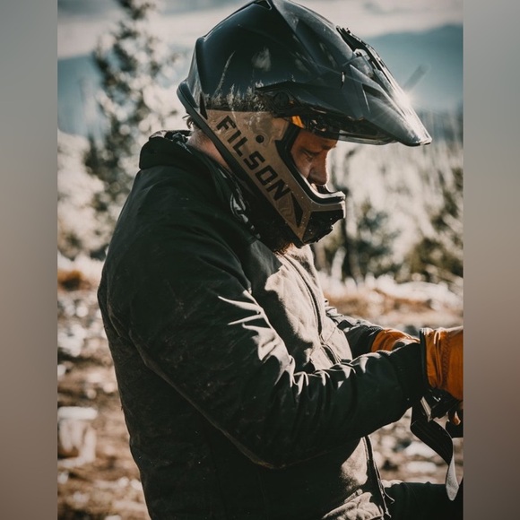 Filson Alcan Quilted Jacket - Waxed Moto Jacket / Like-New! - Picture 5 of 8